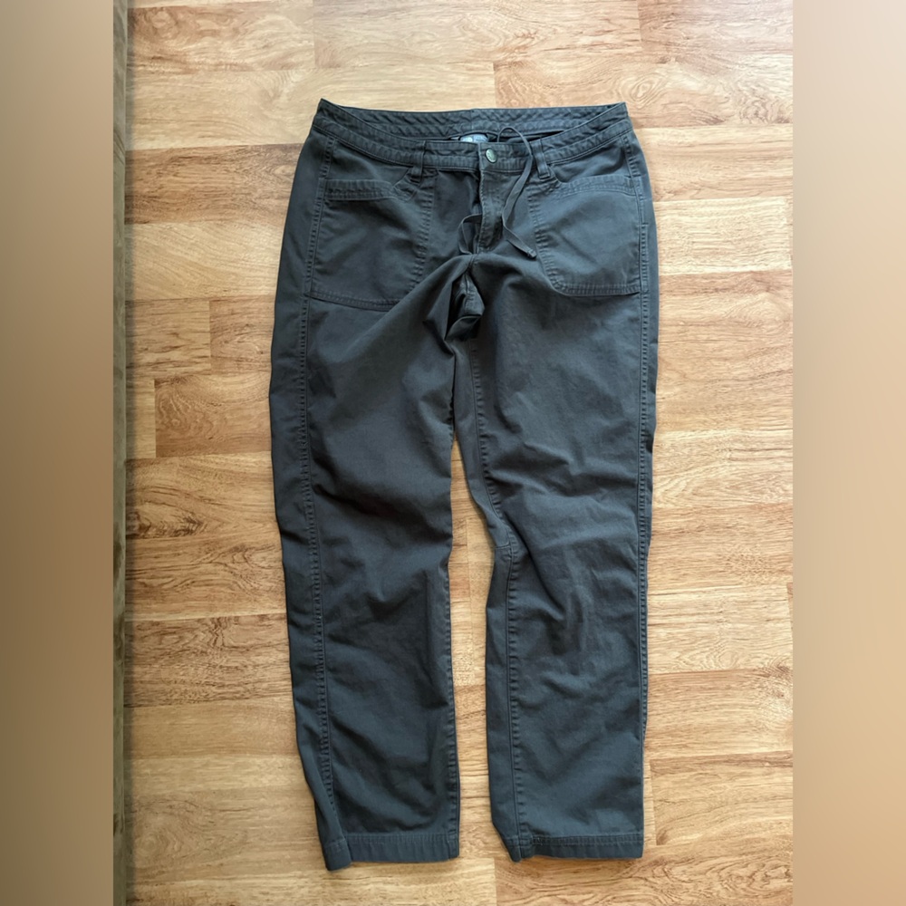 Women’s north face pants